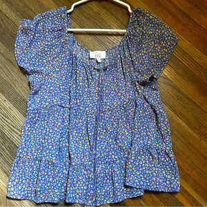 Hippie rose size small blouse